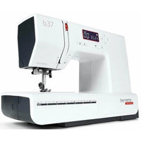 Nähfußbereich der bernette B37 mit LED-Licht