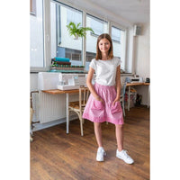 Brother Innov-is A50 Nähmaschine in Vorderansicht mit Display und Tastenfeld