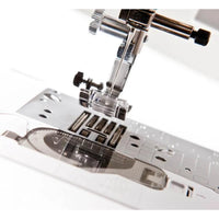 Brother Innov-is VQ2 Nähmaschine mit 285 mm langem Freiarm beim Quilten großer Projekte