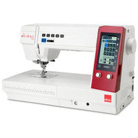 Elna eXcellence 782 – Frontansicht der Nähmaschine mit Farb-Touchscreen