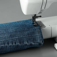 Elna eXplore 340 Nähmaschine mit übersichtlichem Bedienfeld