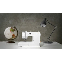 Doppelte LED-Beleuchtung des Nähbereichs bei der PFAFF Passport 3.0