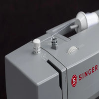 SINGER Heavy Duty 6605C Nähmaschine mit LCD-Display