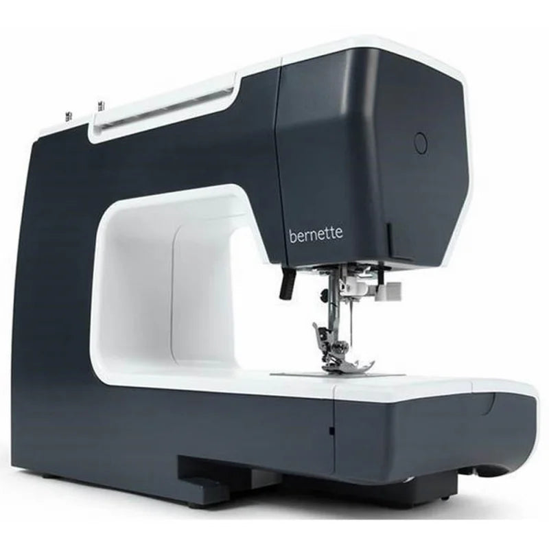 bernette B35 Nähmaschine in Weiß mit roten Akzenten