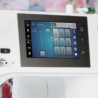 Bernina 435 Nähmaschine mit modernem Farbtouchscreen