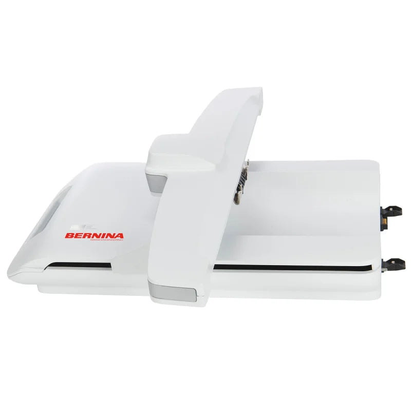 BERNINA 990 mit XL Stickmodul – Neu