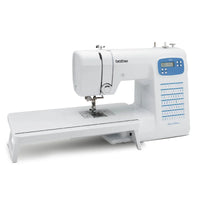 Brother DX70SE mit großem LCD-Display und Anschiebetisch für komfortables Nähen