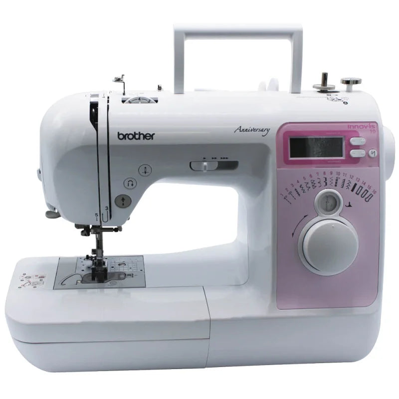 Brother Innov-is 10A Jubiläumsmodell – Vorderansicht der Nähmaschine
