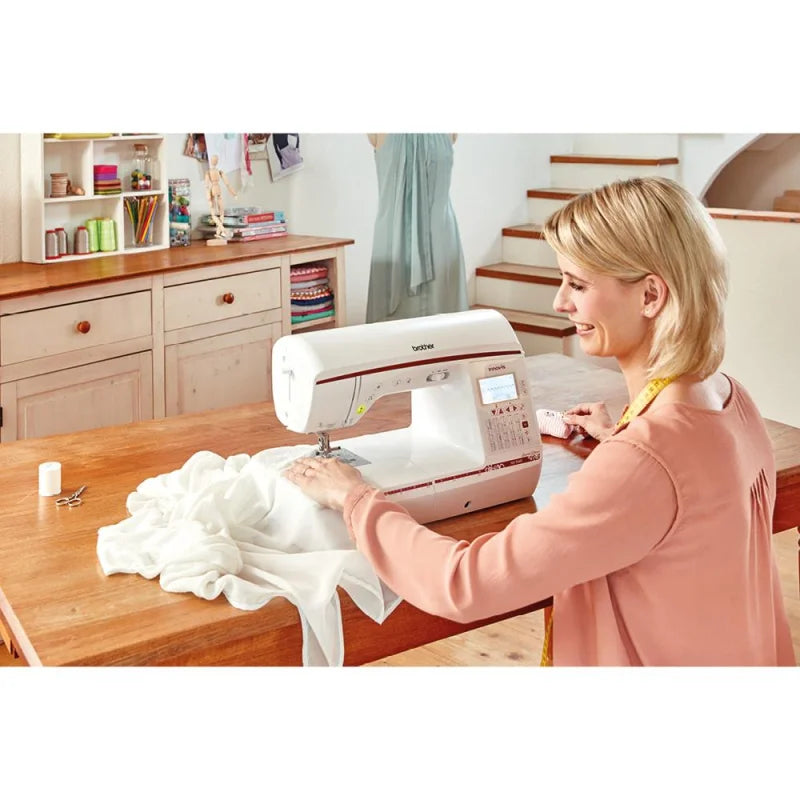 Nähfußdruck elektronisch einstellbar bei der NV1040 – ideal für Stretchstoffe