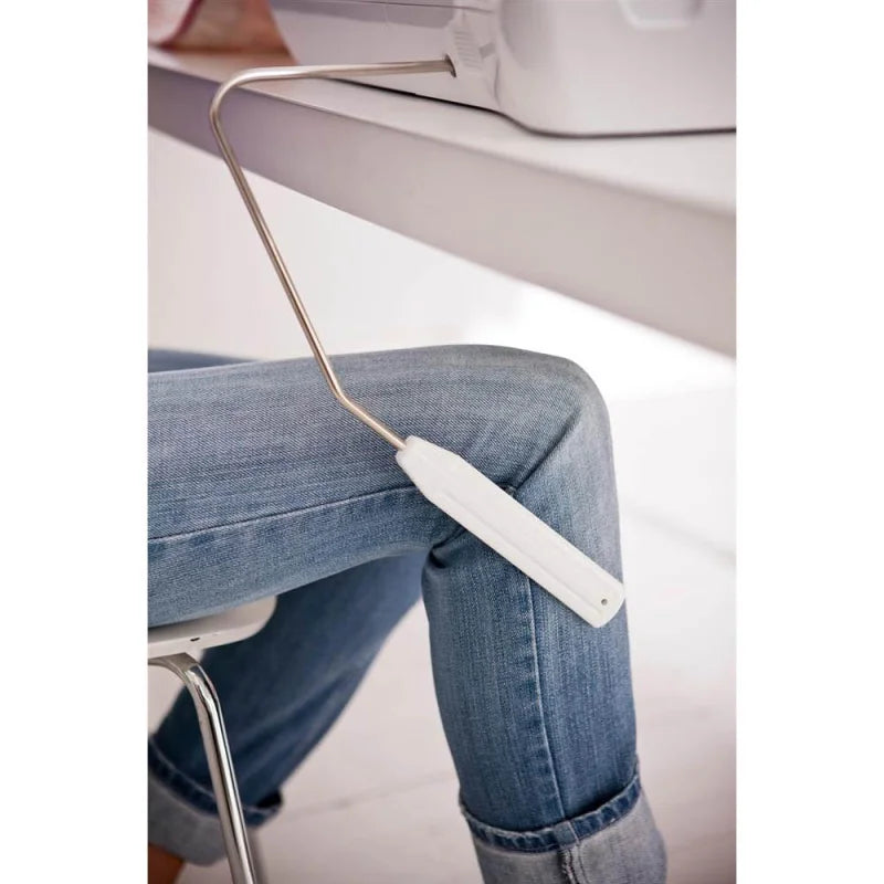 Brother Innov-is NV1100 mit großem LC-Display und benutzerfreundlichem Bedienfeld