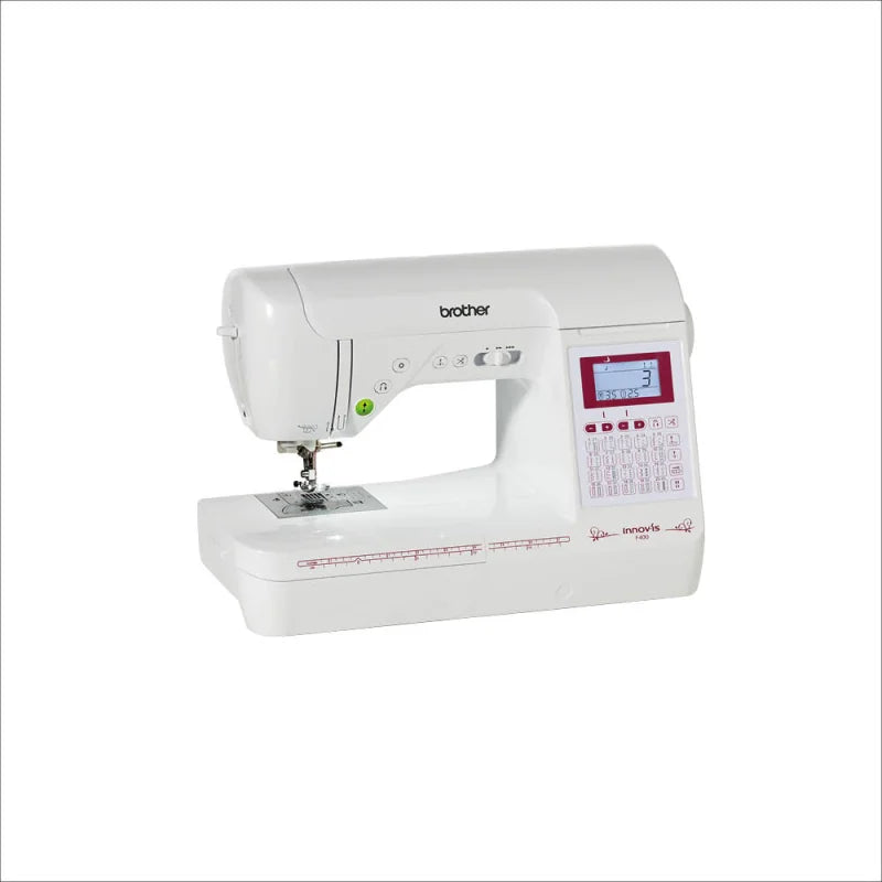 Brother Innov-is F400 Nähmaschine – Vorderansicht mit Display
