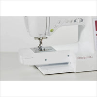 Nähbeispiel mit Zierstichen auf der Brother Innov-is F400