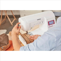 Nähbeispiel mit Zierstichen auf der Brother Innov-is F400