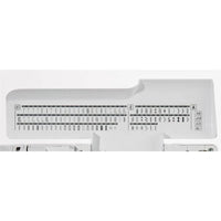 Brother Innov-is F410 Computernähmaschine mit LC-Display und Bedienfeld in Nahaufnahme