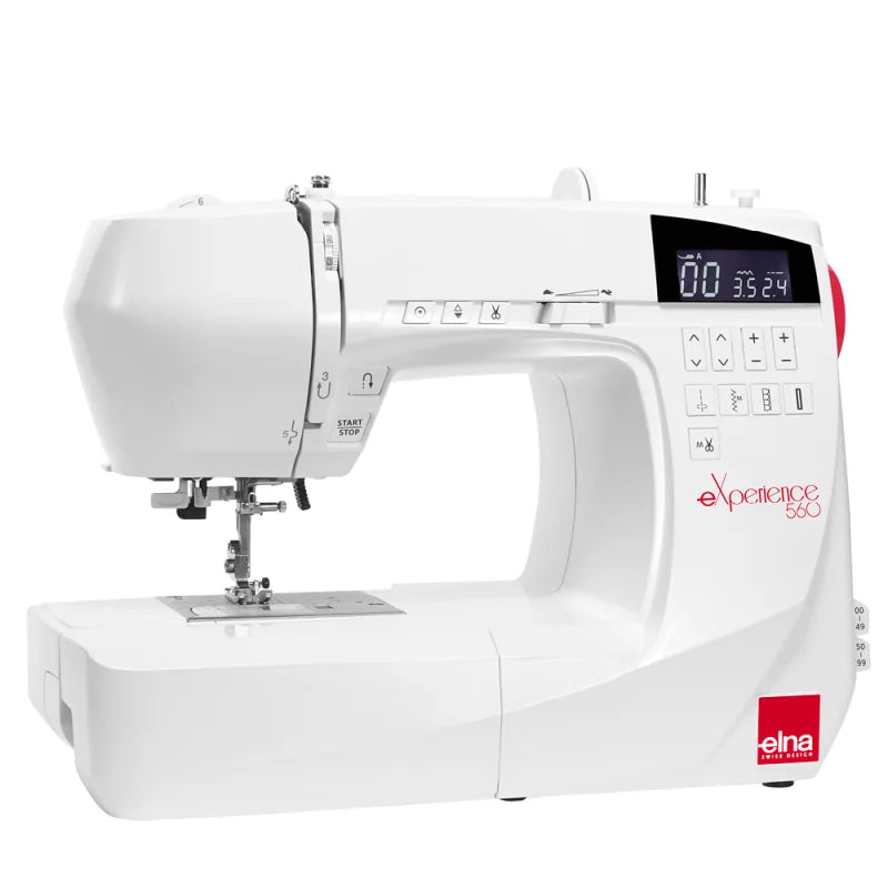 Moderne Nähmaschine Elna eXperience 560 mit großem LCD-Bildschirm und Freiarm