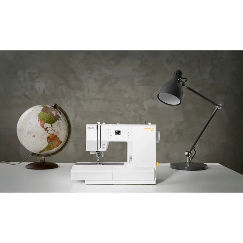 Doppelte LED-Beleuchtung des Nähbereichs bei der PFAFF Passport 3.0