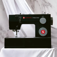 Singer Heavy Duty 4432 Nähmaschine mit robustem Metallrahmen