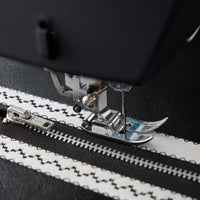 SINGER Heavy Duty 4432 Black Edition