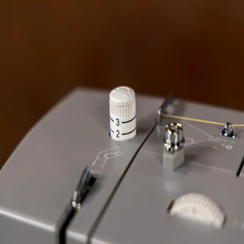 SINGER Heavy Duty 6605C Nähmaschine mit LCD-Display