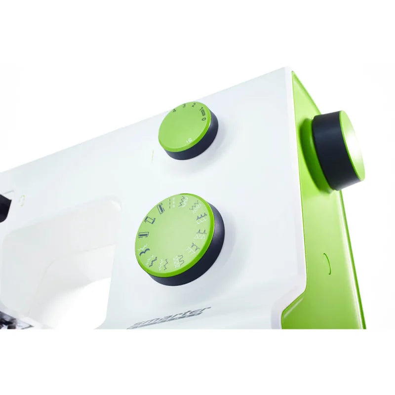 LED-Beleuchtung des Nähbereichs bei der Pfaff Smarter 140S