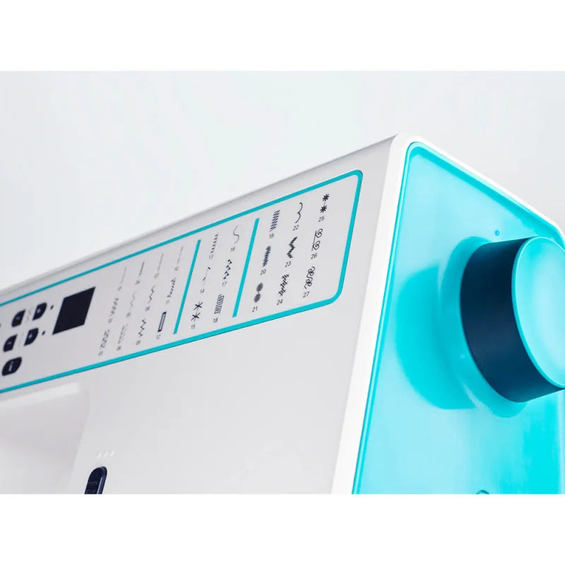 „Smarter by PFAFF 260C – Nähmaschine mit Display und Start-Stopp-Funktion“